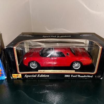 2 DIE-CAST MODEL VEHICLES