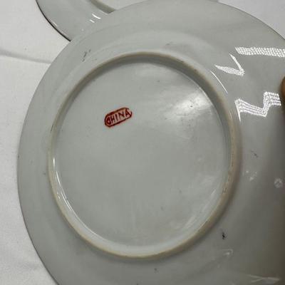 Chinese Famille Rose Plates 6"- Set 2 local pickup and shipping available