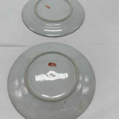 Chinese Famille Rose Plates 6"- Set 2 local pickup and shipping available