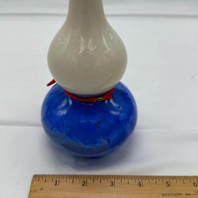 Chinese Vintage Porcelain Double Gourd Vase-local pickup and shipping available