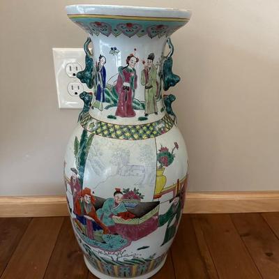 Very large Chinese Porcelain Vase-local pickup and shipping available