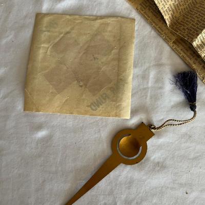 World War I & II Newspapers, Ration Books, Telegraphs & More (LR-RG)