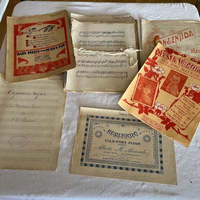 Mozart By Marcia Davenport, Music Sheet Books & More (LR-RG)