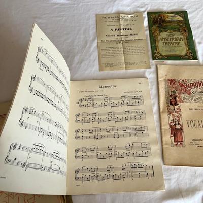 Mozart By Marcia Davenport, Music Sheet Books & More (LR-RG)