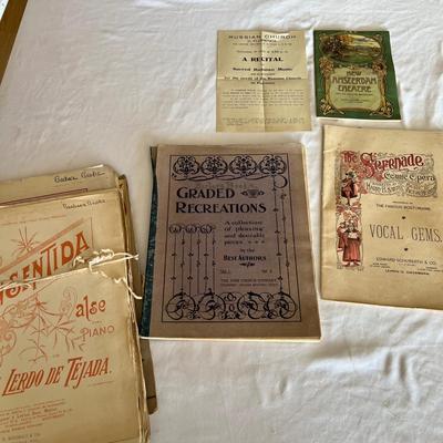 Mozart By Marcia Davenport, Music Sheet Books & More (LR-RG)