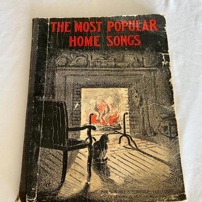 Mozart By Marcia Davenport, Music Sheet Books & More (LR-RG)