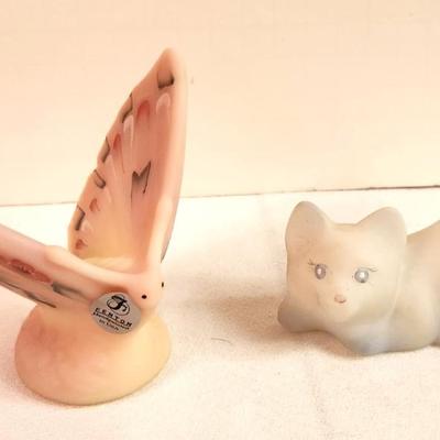 Lot #267 Fenton Art Glass Butterfly/Cat figurines