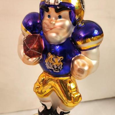 Lot #270 Lot of 3 Louisiana Themed Ornaments