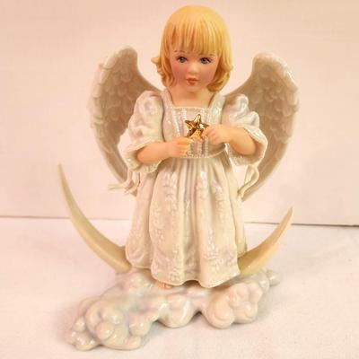 Lot #276 Lenox Angle "Twinkle, Twinkle" figurine