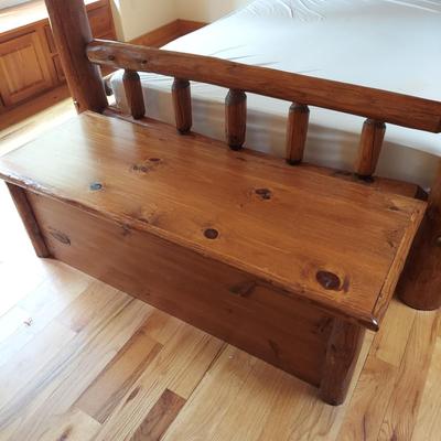 Custom Built Storage/Blanket Chest by Lang Hornthal (P-BBL)
