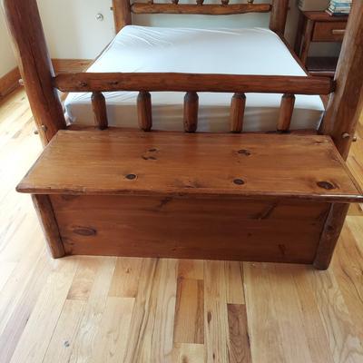 Custom Built Storage/Blanket Chest by Lang Hornthal (P-BBL)