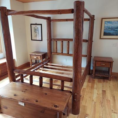 Custom Built Queen Size Bed by Lang Hornthal (P-BBL)