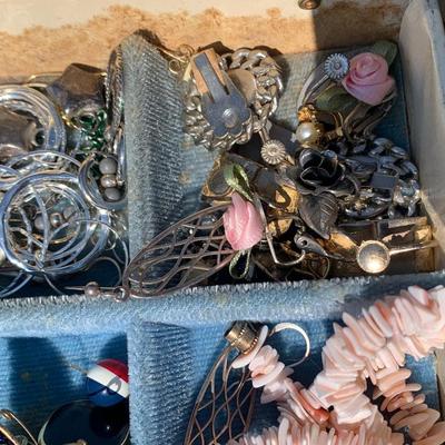 Costume Jewelry Lot Earrings & More