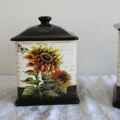 3 canister set with lids