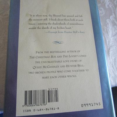 2 Christmas books & 2 enjoyable reading books