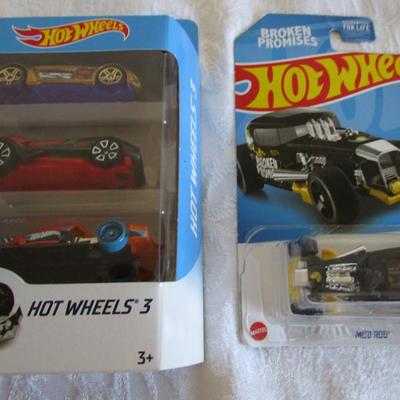 Hot Wheels cars