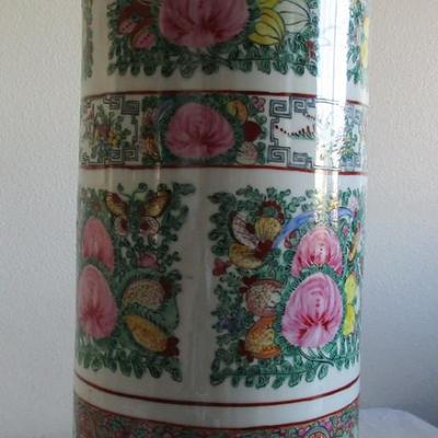 Chinese porcelain umbrella stand