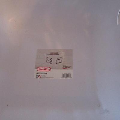 3 Laundry baskets