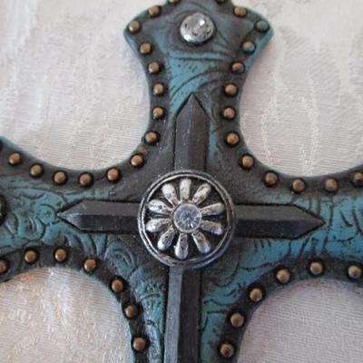 Two Crosses 