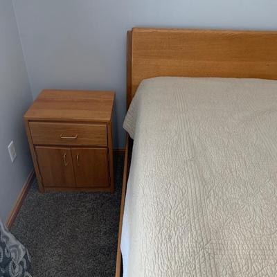 Pair Hand Constructed Single Beds w/ Nightstands / Clean Matresses