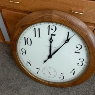 Huge 32” Howard Miller Wood Frame Clock