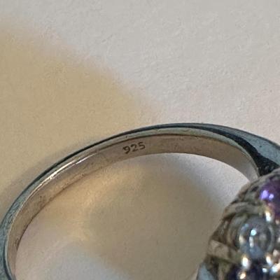 Beautiful ring size 9