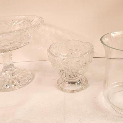 Lot #279 Lot of 2 pieces of Crystal - Compote and Candle Lamp