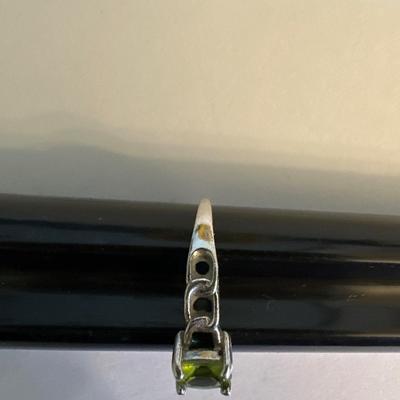 Vintage sterling Silver size 8