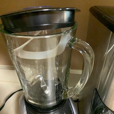Kitchen Appliance Lot Coffee Maker Blender Can Opener
