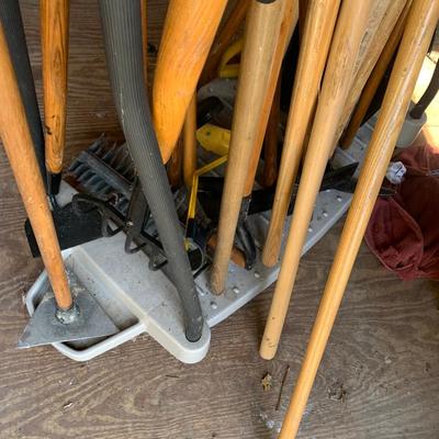 Large Yard Tools Lot w/ Storage Rack Shovels Hoe Rake Spade More