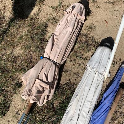 Patio & Beach Umbrella Lot