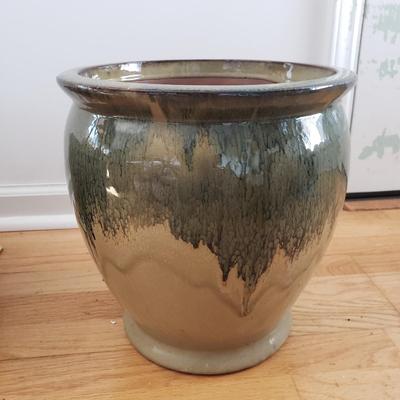Nine Glazed Pottery Flower Pots and More (DR-KD)