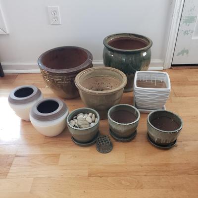 Nine Glazed Pottery Flower Pots and More (DR-KD)