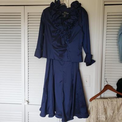 Vintage Clothes, Table Cloth and More (DR-KD)