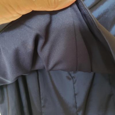 Vintage Clothes, Table Cloth and More (DR-KD)