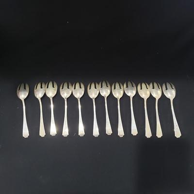 Galt & Bro Sterling Silverware and Box (LR-KD)