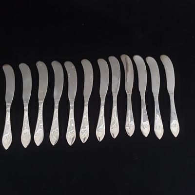 Sterling Silverware Collection with Wooden Storage Box (LR-KD)