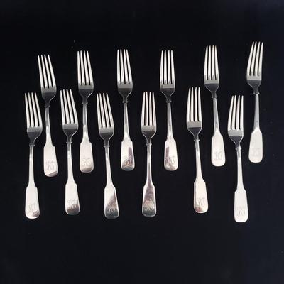 Sterling Silverware Collection with Wooden Storage Box (LR-KD)
