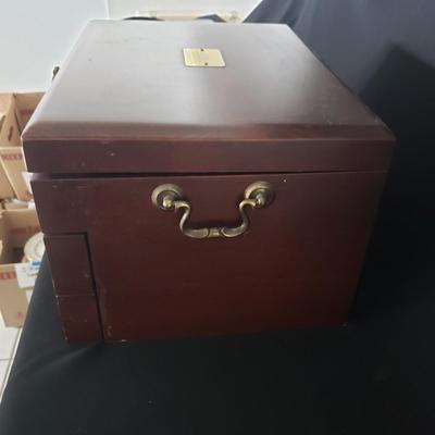 Sterling Silverware Collection with Wooden Storage Box (LR-KD)