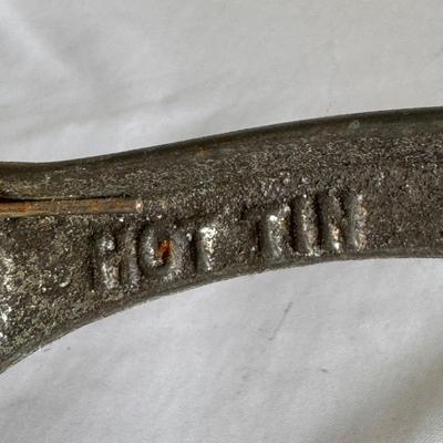 Aluminum Cone Sieve, Wooden Pestle, and Metal Lemon Squeezer (PB-DZ)