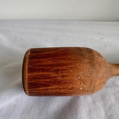 Aluminum Cone Sieve, Wooden Pestle, and Metal Lemon Squeezer (PB-DZ)