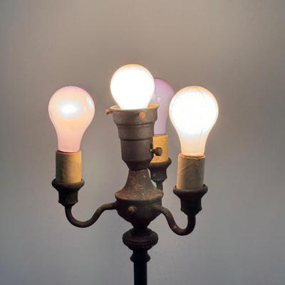 Four-Socket Metal Floor Lamp (PB-DZ)