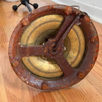 Four-Socket Metal Floor Lamp (PB-DZ)