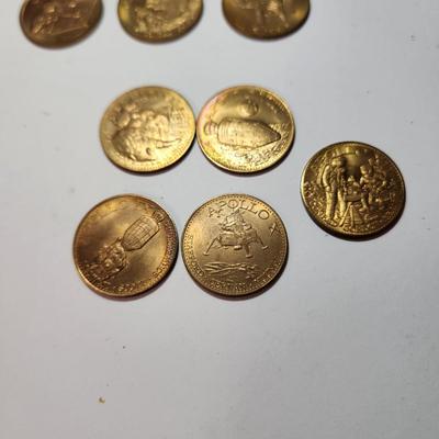 18 Vintage NASA Gemini Mercury Apollo Tokens
