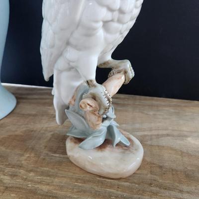 2 Parrot Cockatoo Porcelain Figurines Royal Dux Czech Republic , Italy