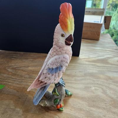 2 Parrot Cockatoo Porcelain Figurines Royal Dux Czech Republic , Italy