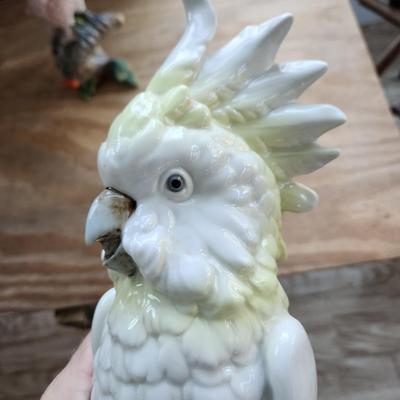 2 Parrot Cockatoo Porcelain Figurines Royal Dux Czech Republic , Italy