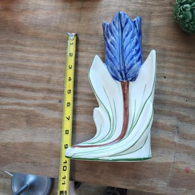 Mixed Lot of Art Glass and Pottery
