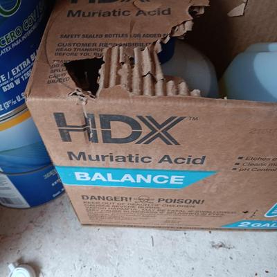 MAINLY HOUSE PAINTING SUPPLIES
