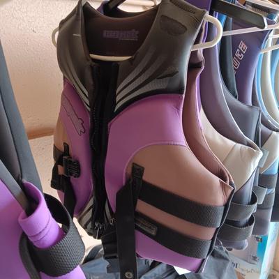 3 LIFE VESTS (YOUTH LARGE, LADIES XX LARGE & LADIES LARGE)